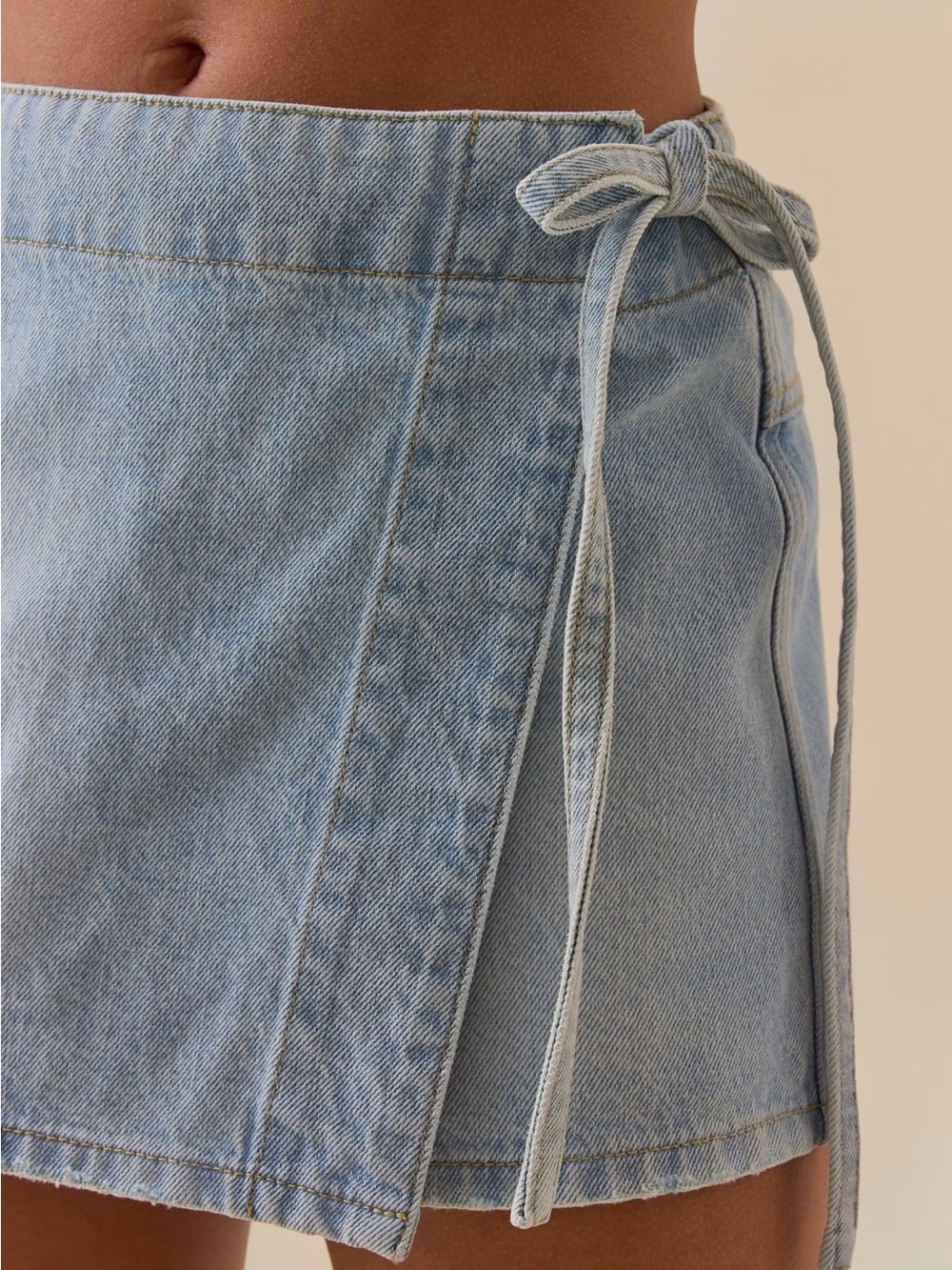 Altar’d State Dylan Side Tie Denim Skort - Medium - Picture 2 of 8